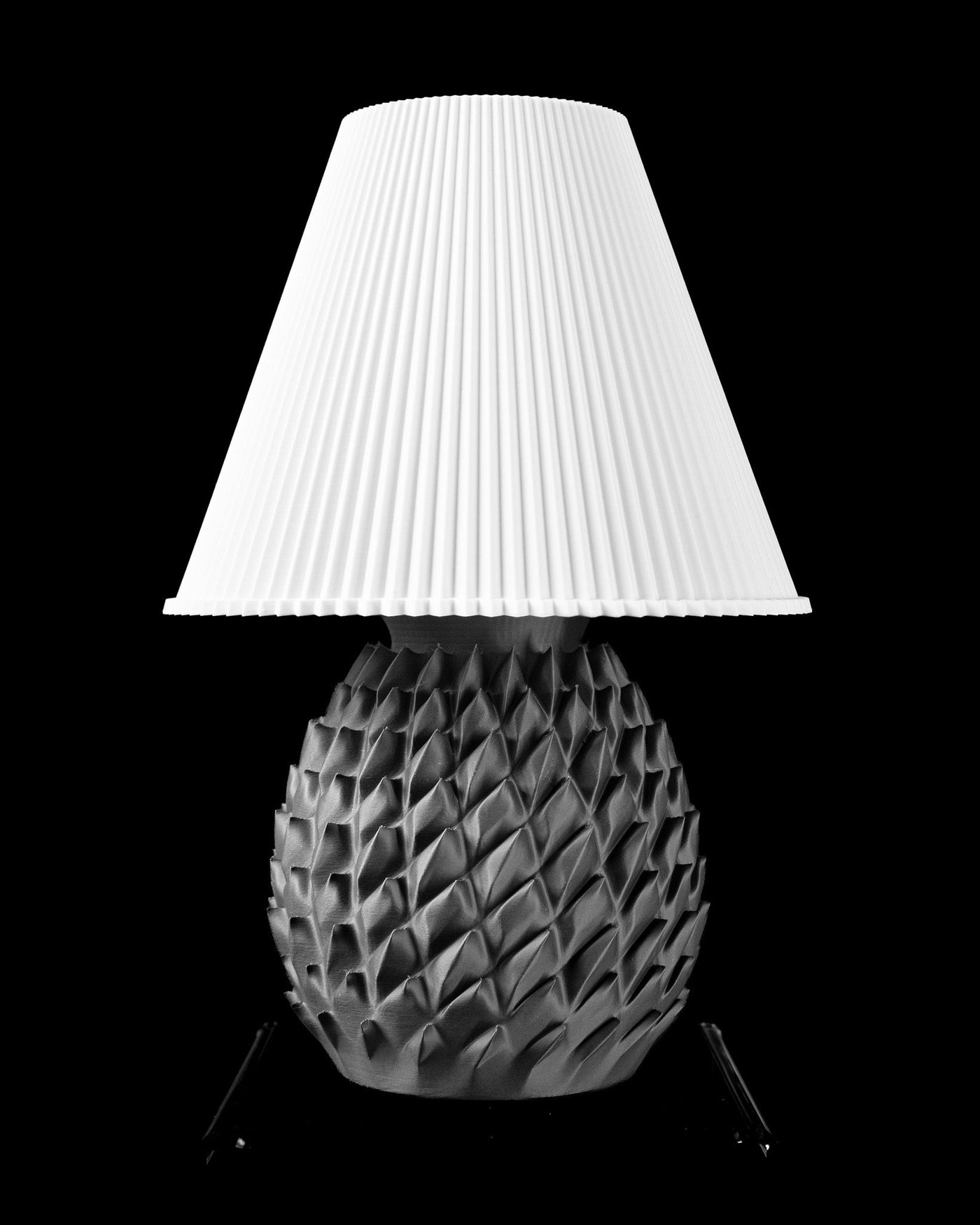Fir Scale Table Lamp