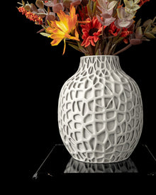 Coral Pore Vase