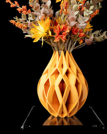 Fin Lattice Vase