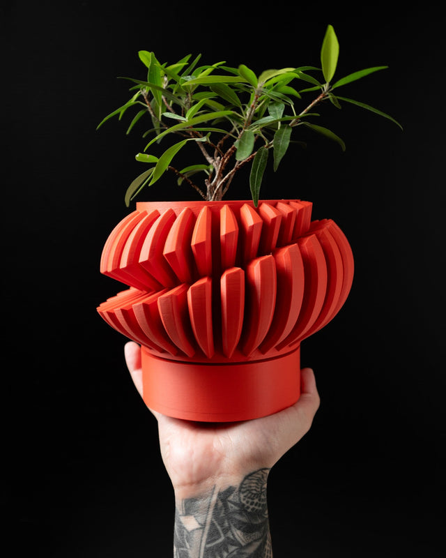 Spiral Fin Planter