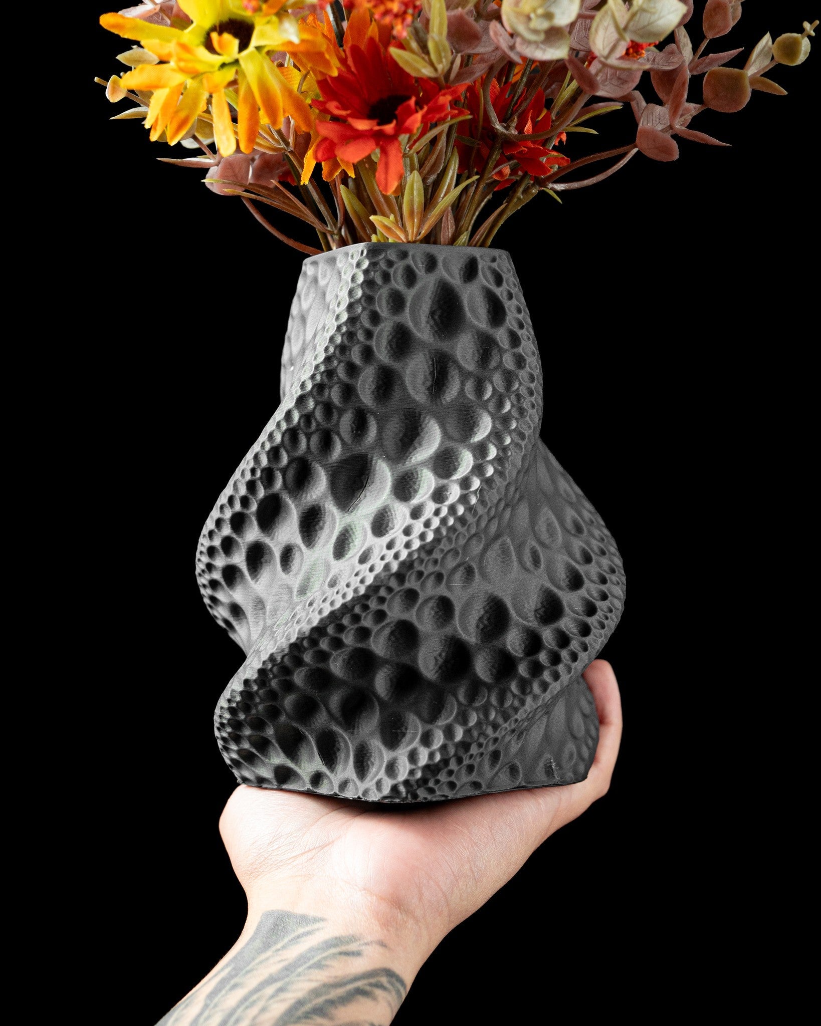 Pebble Swirl Vase - 3D printed vase by Valence Objects