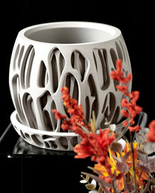 Drip Lattice Planter