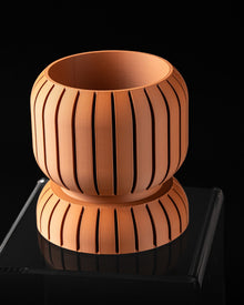 Slat Bulb Planter