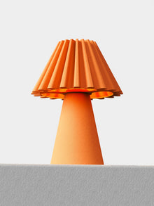 Pleat Mushroom Table Lamp