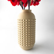 Pyramid Stud Vase - 3D printed vase by Valence Objects