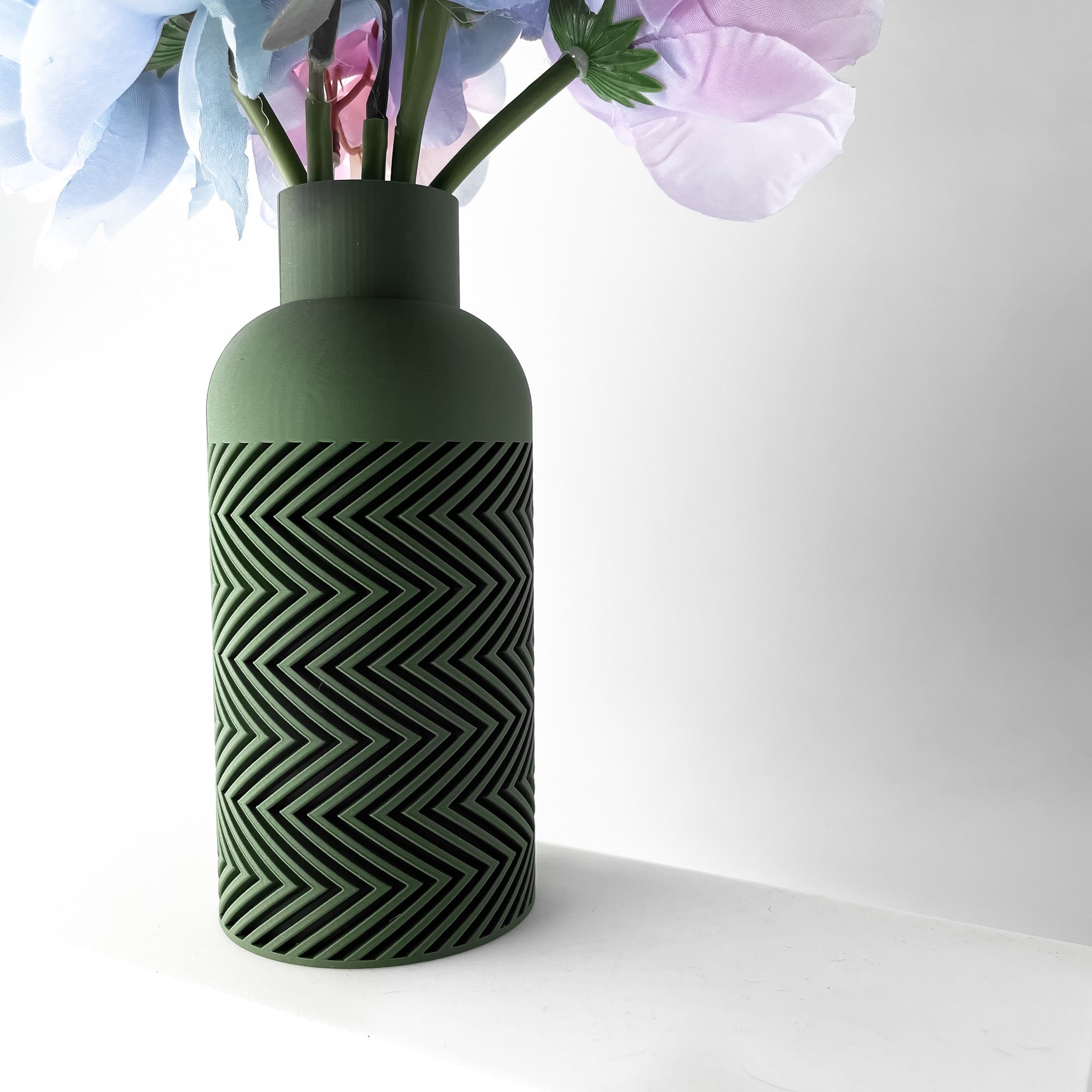 Herringbone Vase - 3D printed vase by Valence Objects
