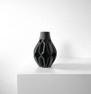 Facet Fin Vase - 3D printed vase by Valence Objects