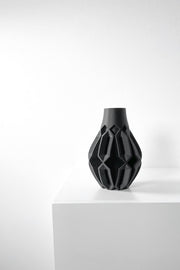 Facet Fin Vase - 3D printed vase by Valence Objects