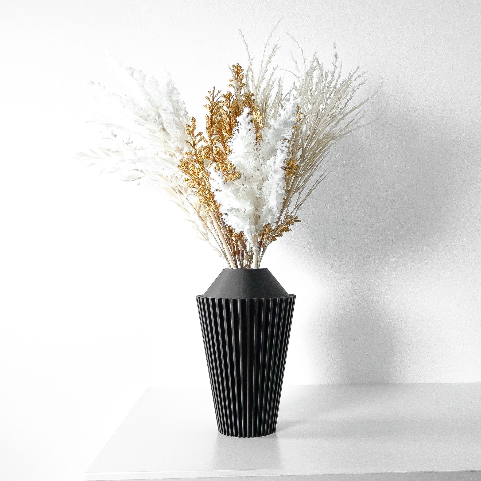 Rib Cone Vase - 3D printed vase by Valence Objects