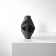 Fine Rib Bud Vase