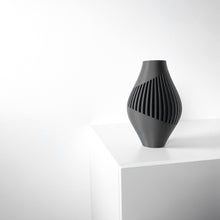 Fine Rib Bud Vase