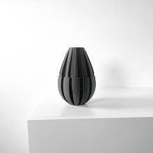 Slim Rib Vase