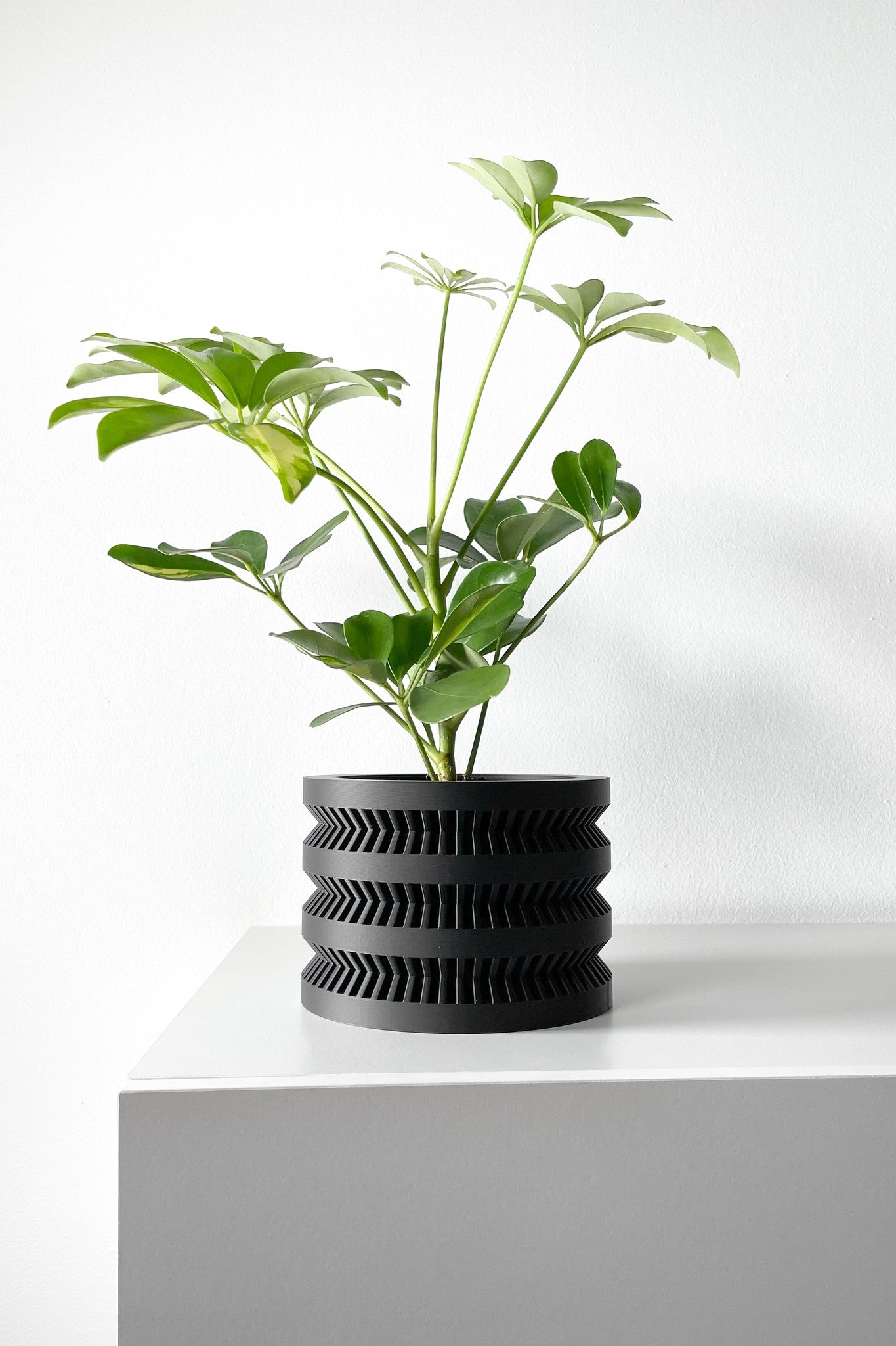 Stacked Rib Planter - 3D printed planter by Valence Objects