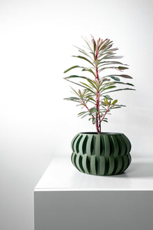 Rib Bud Planter