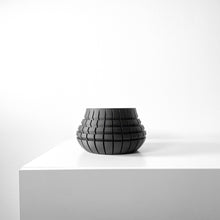 Ribbed Bulb Planter