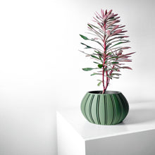 Slat Bud Planter
