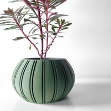 Slat Bud Planter