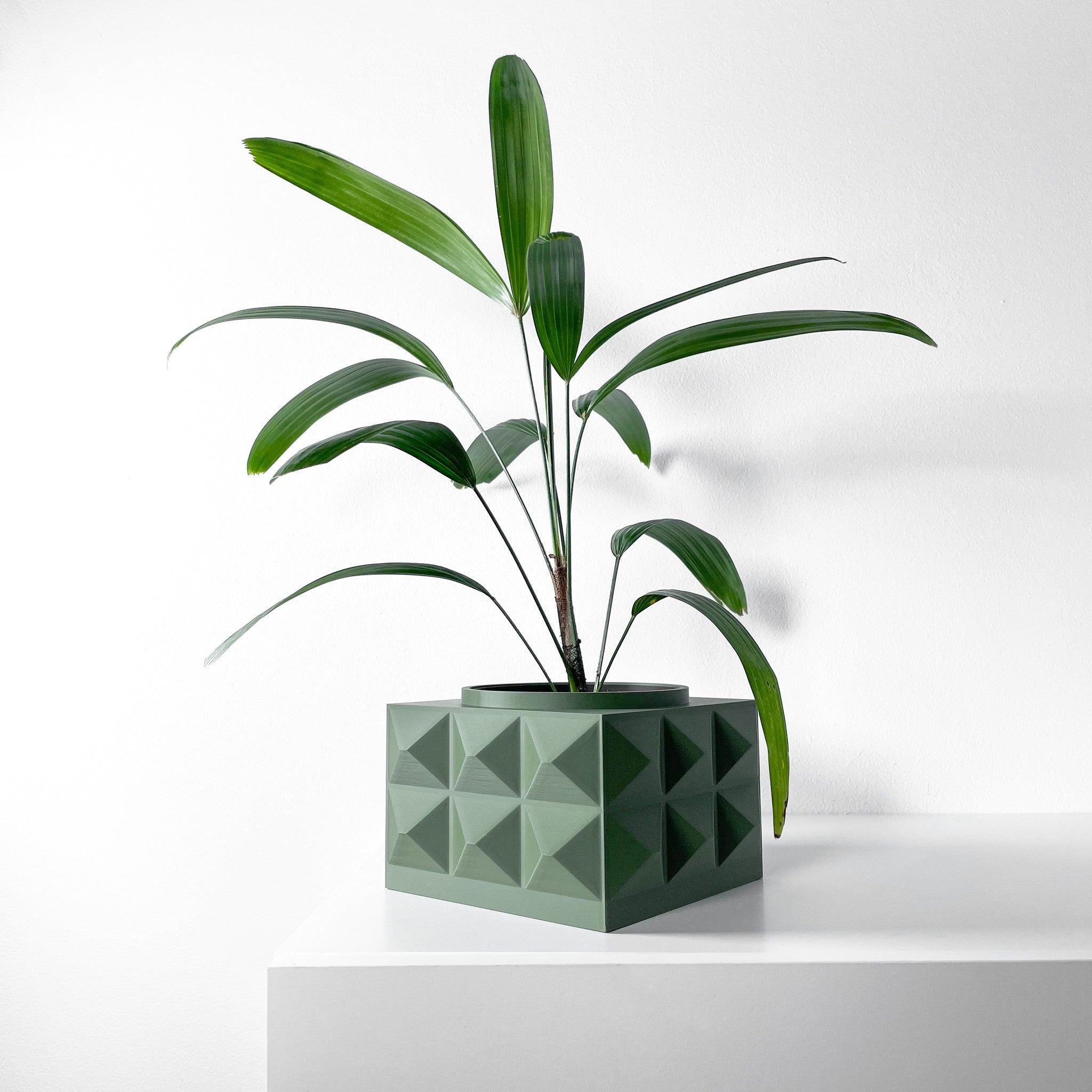 Faceted Cube Planter - 3D printed planter by Valence Objects