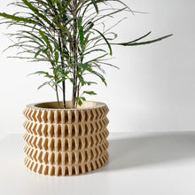 Bobble Column Planter