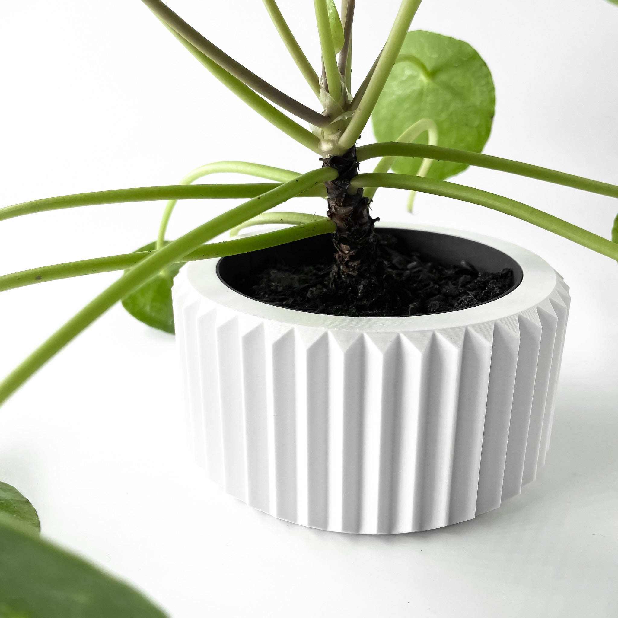 Fluted Taper Planter - 3D printed planter by Valence Objects