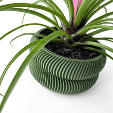 Ribbed Basin Planter