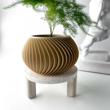 Radial Fin Planter