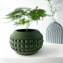 Pyramid Globe Planter