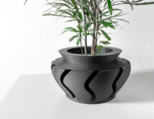 Wave Cut Planter