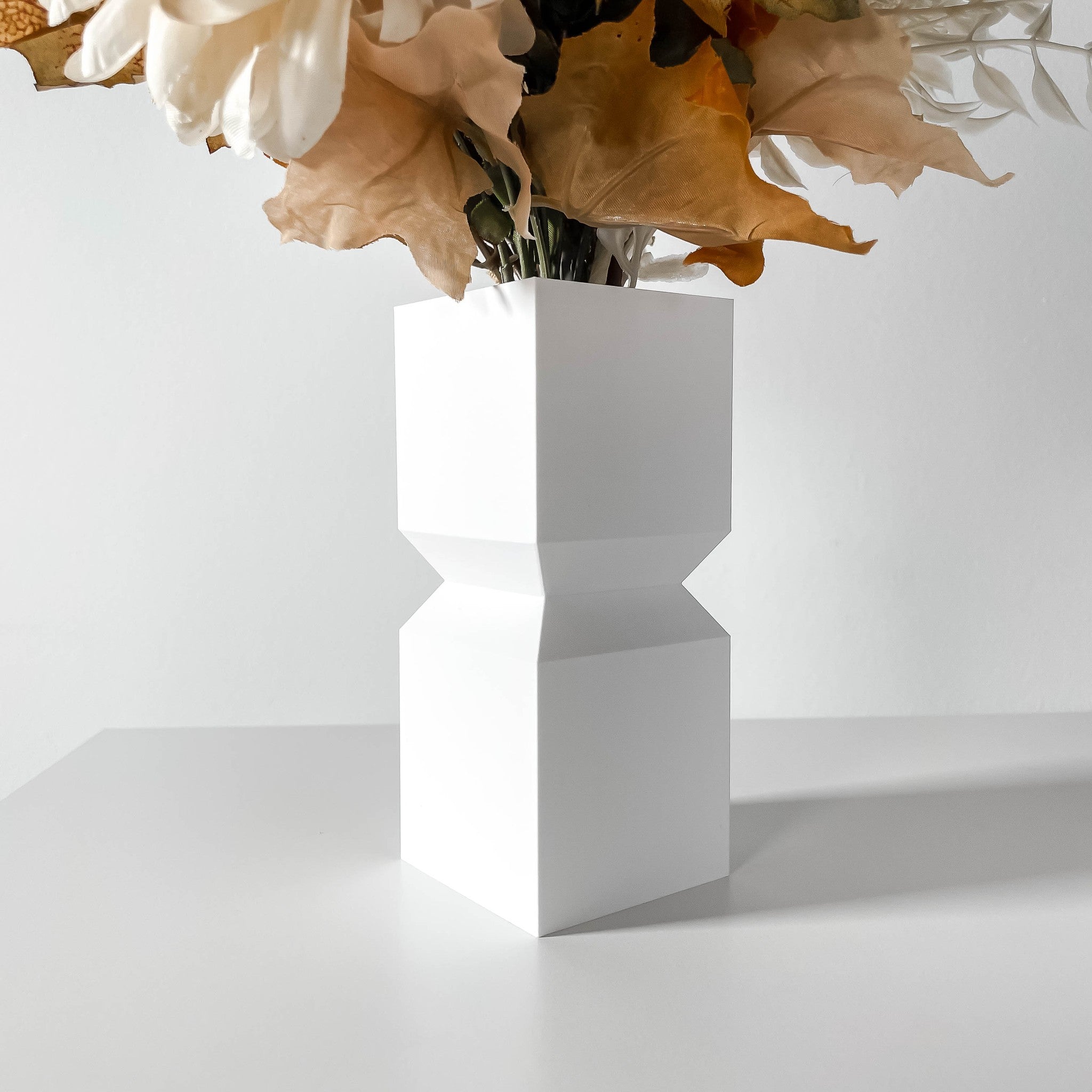 Step Block Vase - 3D printed vase by Valence Objects