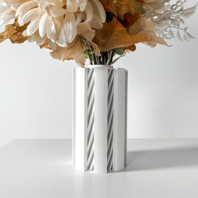 Twist Rib Vase