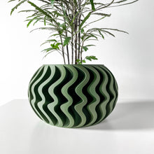 Ripple Fin Planter