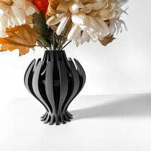 Fin Lobe Vase