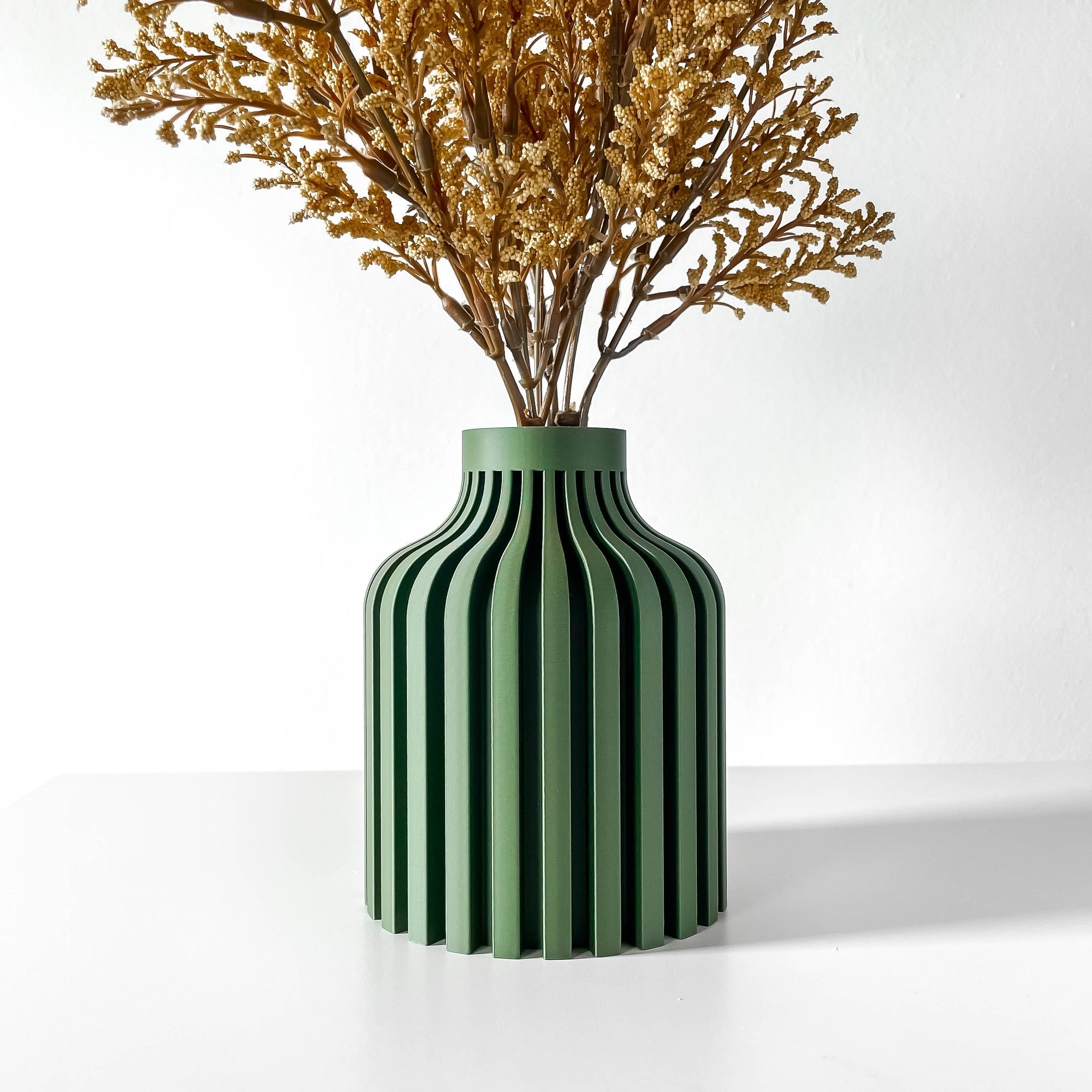 Rib Bottle Vase - 3D printed vase by Valence Objects
