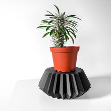 Pleat Plant Stand