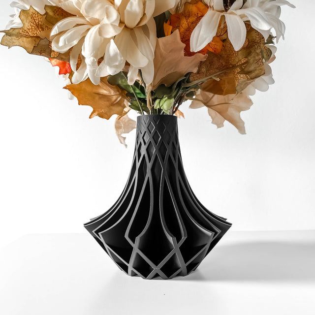 Radial Flare Vase