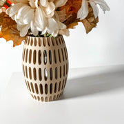 Oval Slot Vase - 3D printed vase by Valence Objects