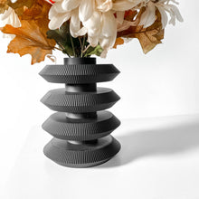 Disc Tier Vase