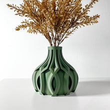 Fin Cage Vase