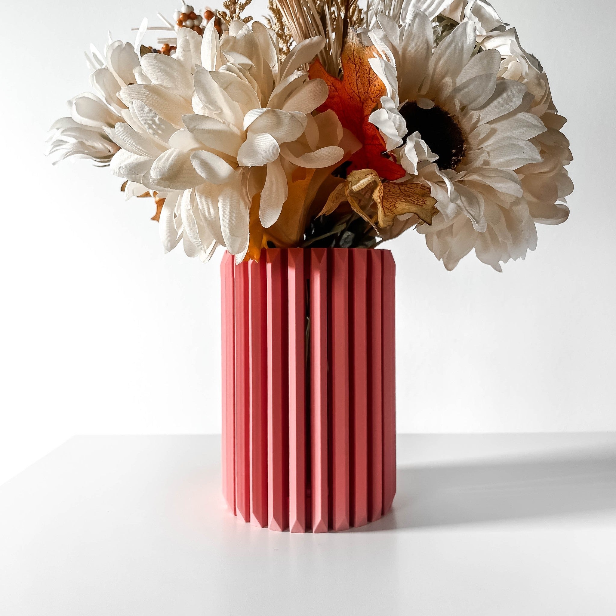 Rib Column Vase - 3D printed vase by Valence Objects
