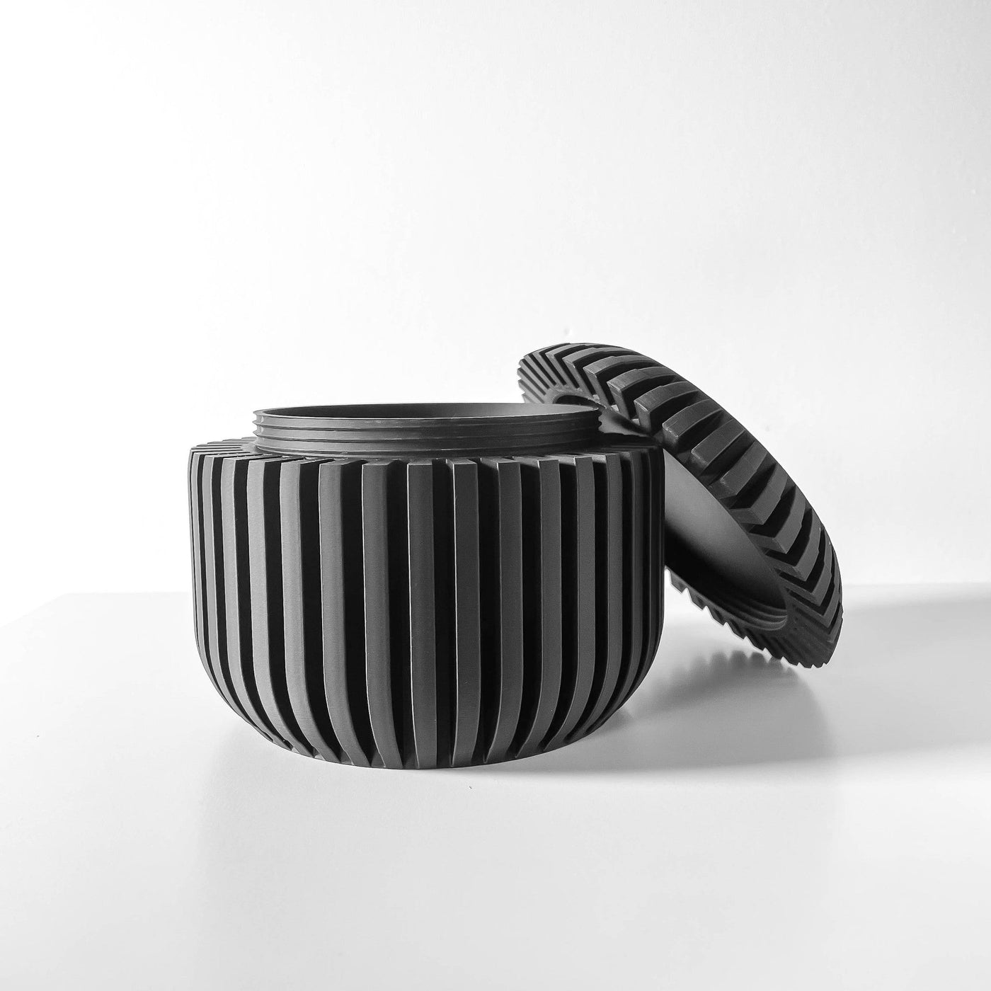 Fine Rib Jar