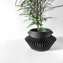 Radial Flare Planter