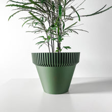 Rib Saucer Planter