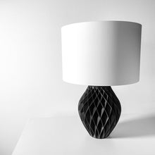 Quilt Bulb Table Lamp