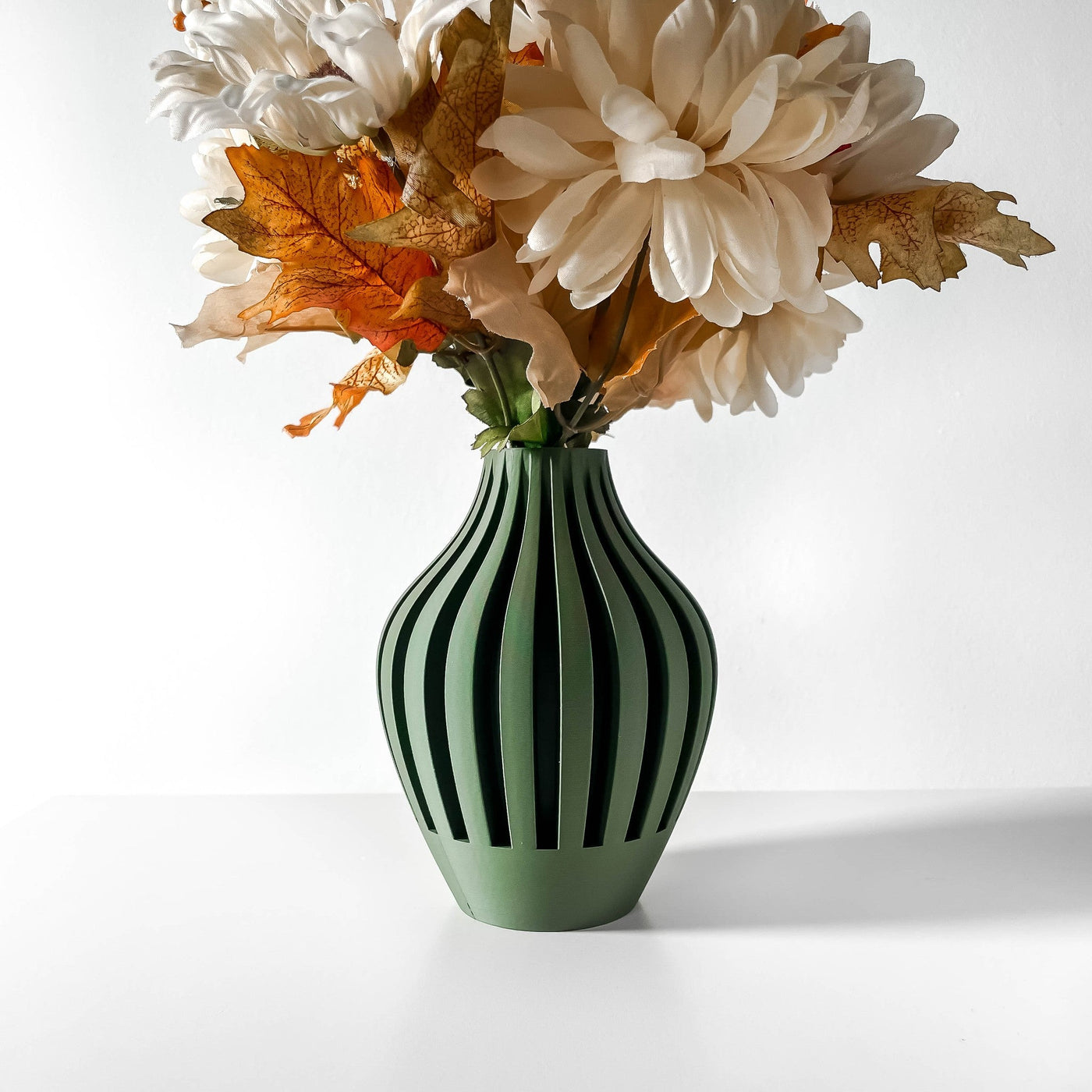 Slot Bulb Vase