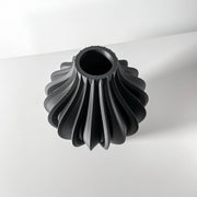 Rib Bulb Vase - 3D printed vase by Valence Objects