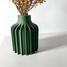 Fin Column Vase