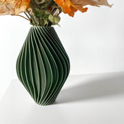 Pleat Hourglass Vase - 3D printed vase by Valence Objects