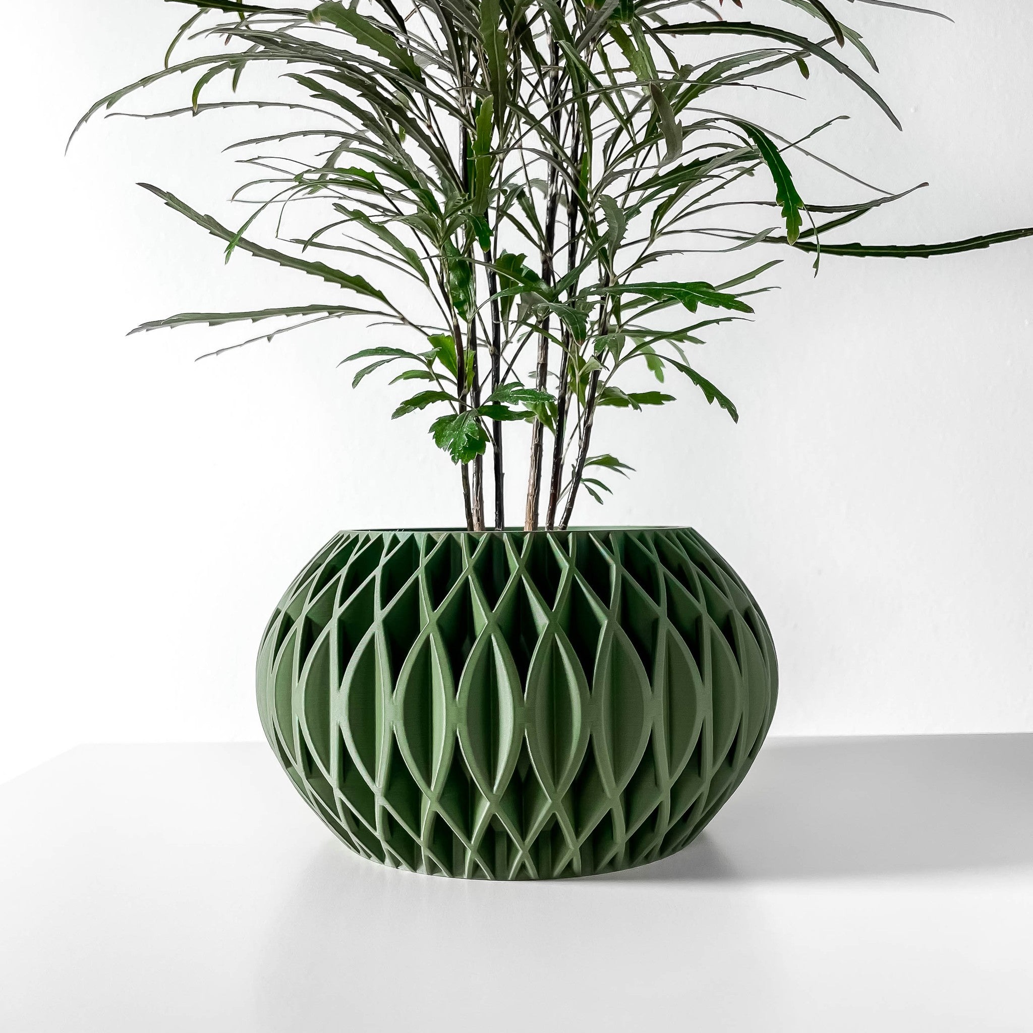 Quilt Globe Planter - 3D printed planter by Valence Objects