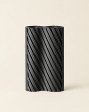 Diagonal Rib Vase – front view