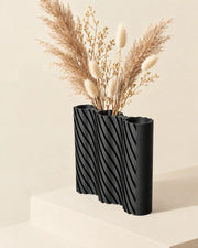 Diagonal Rib Vase – styled in use